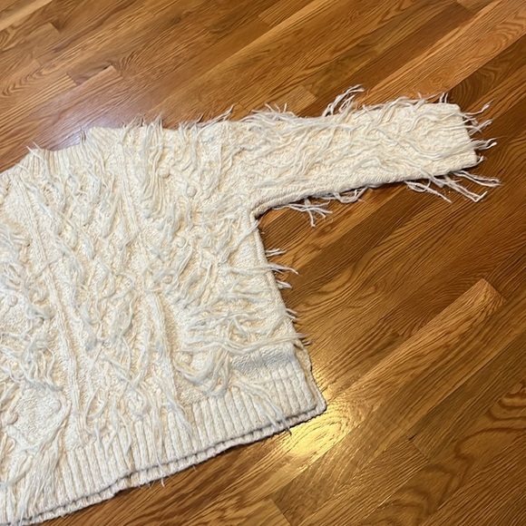 Anthropologie Fringed Pullover Sweater Size Large NWT - Picture 12 of 14